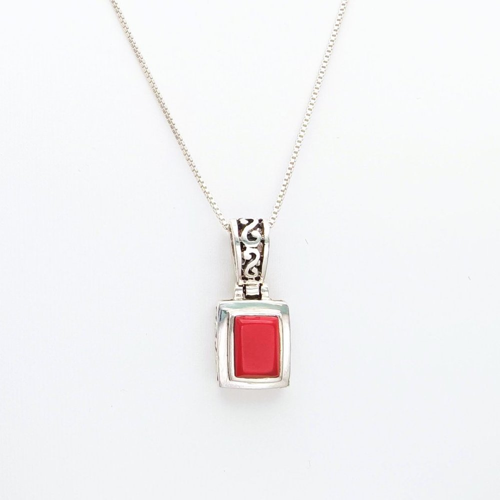 Vintage Coral 925 Sterling Silver Ornate Floral Pendant Necklace